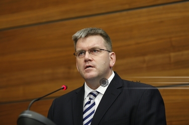 Thompson: Sfatul meu pentru România este să-şi menţină direcţia; este un aliat important al SUA 