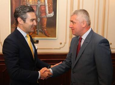 Adrian Ţuţuianu: Cooperarea cu SUA rămâne esenţială în actualul mediu complex de securitate regional şi internaţional