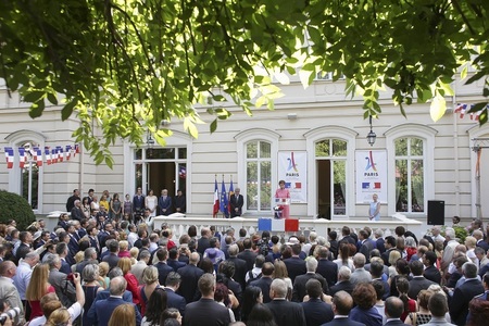 Tudose: Ne dorim ca premierul francez Philippe să facă o vizită în România în perioada următoare