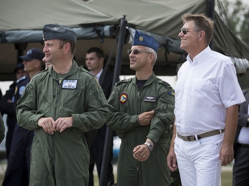 Iohannis, la exerciţiul Saber Guardian: Întotdeauna este bine ca inamicul să fie surprins, în cazul nostru spectatorul. VIDEO