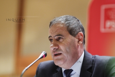 Biroul Permanent Naţional al PSD s-a reunit pentru prima dată după zece luni; Marian Neacşu prezidează şedinţa. Liviu Dragnea e în vacanţă şi nu participă la reuniune