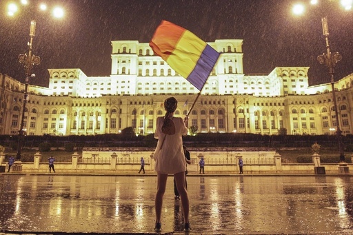 Începe noua sesiune parlamentară: Legile Justiţiei, legea pensiilor şi Codul administrativ, printre priorităţile coaliţiei