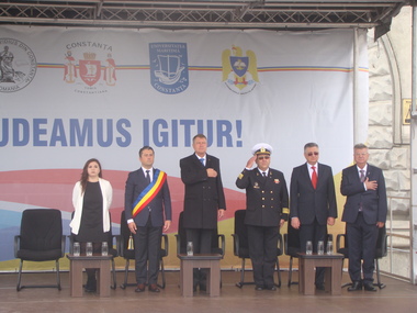 Iohannis: Auzim sintagma "vrem o ţară ca afară". Dar, pentru a avea "o ţară ca afară" avem nevoie de universităţi ca afară, care promovează adevărul şi moralitatea