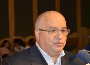 BIOGRAFIE: Felix Stroe, fost comandant de nave de război, conduce Asociaţia Română a Apei şi are şi cetăţenia moldovenească