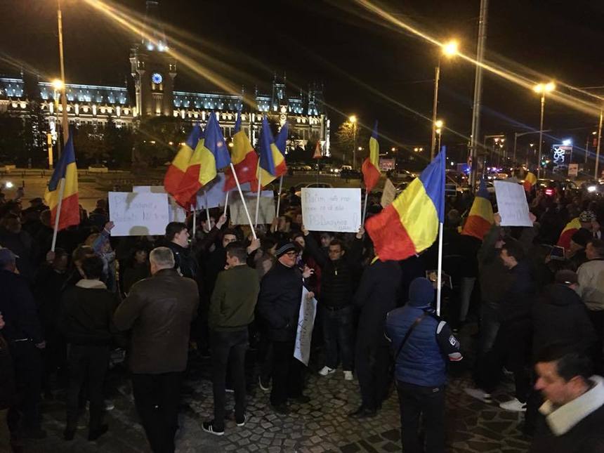 PNL va organiza proteste în toată ţara, inclusiv în Capitală, în ziua dezbaterii moţiunii de cenzură