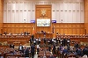UPDATE - Scandal în Parlament, care dezbate legea privind statutul magistraţilor în ciuda solicitărilor opoziţiei de amânare. Schimb de replici Cosette Chichirău-Şerban Nicolae: Hoţ/Nesimţită; Am poză că sunteţi şofer/Am poză în care faceţi sex anal