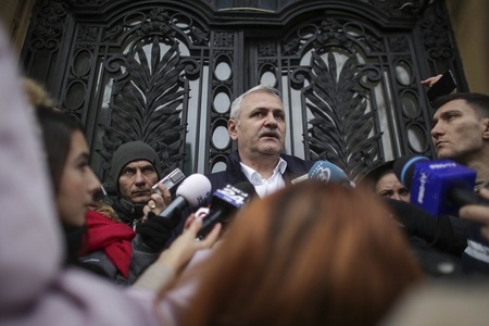UPDATE: Dragnea: Vineri, la ora 11.00, votăm componenţa Cabinetului. Fiecare organizaţie va face propuneri. Întrebat dacă cei cu dosare penale vor putea fi în Guvern, Dragnea a răspuns: Da