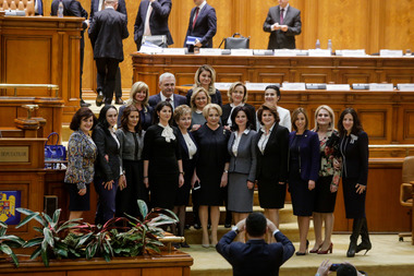 Dragnea, după votul de încredere acordat Guvernului Dăncilă: Am speranţa şi eu, şi colegii mei că acest Cabinet va sta în funcţie până în 2020