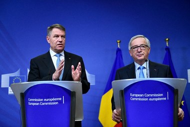 Juncker: Dacă legile justiţiei rămân cum le-a votat Parlamentul, discuţiile pe MCV şi Schengen vor fi în alţi termeni