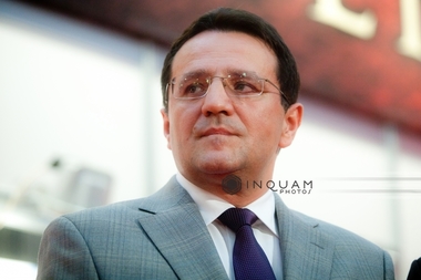 Preşedintele Comisiei SRI se întâlneşte astăzi cu George Maior pentru a stabili procedura de invitare a acestuia la audieri