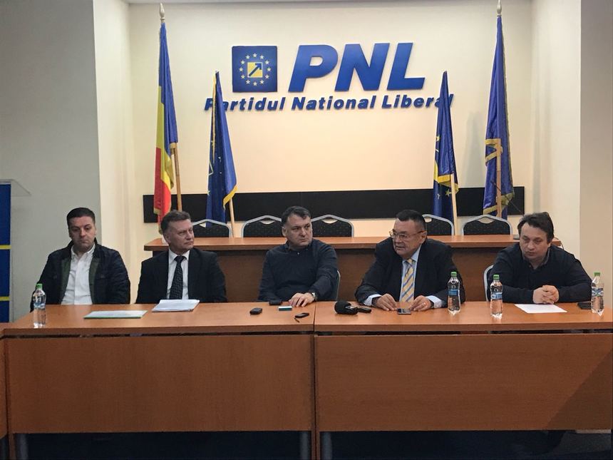 Vicepreşedintele PNL, Victor Paul Dobre, crede că ar fi o eroare din partea PSD să schimbe DNA