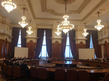 Comisia de anchetă a Serviciului de Protecţie şi Pază va fi condusă de senatorul PSD Daniel Butunoi