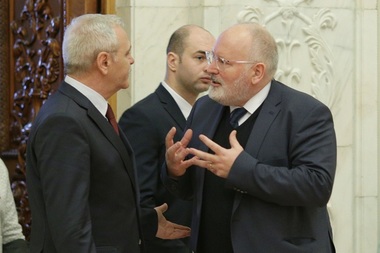 Dragnea: S-a vorbit că legile Justiţiei au fost făcute pentru anumiţi lideri politici şi eu sunt sigur că Timmermans a înţeles că aici vorbim de legi care reglementează organizarea judiciară