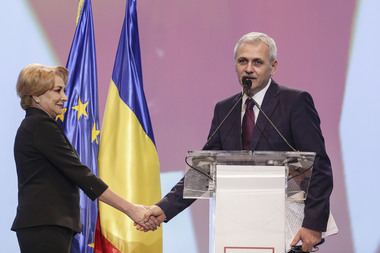 UPDATE Congresul extraordinar PSD. Premierul Viorica Dăncilă, noul preşedinte executiv al PSD. Marian Neacşu rămâne secretar general. Rezultatele alegerilor din PSD, anunţate în sala aproape goală FOTO, VIDEO