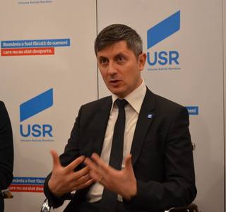 Dan Barna: Cred că drumul lui Dacian Cioloş, al lui Vlad Voiculescu şi al celorlalţi colegi din RO100 este comun cu al USR