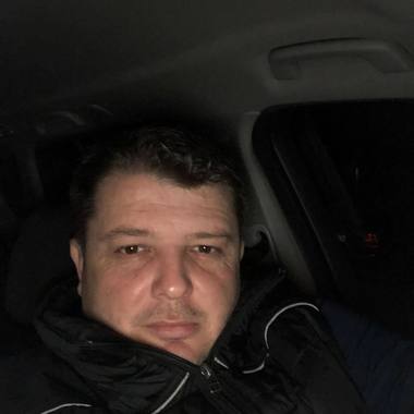 UPDATE - Vicepreşedintele CJ Alba Alin Cucui (PNL) a fost găsit spânzurat în casa părinţilor săi. El ar fi lăsat un bilet de adio. Reacţii ale colegilor de partid