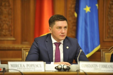 Deputatul PMP Constantin Codreanu îşi lansează candidatura la Primăria Chişinău, din partea Partidului Unităţii Naţionale