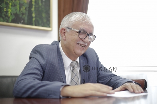 Fostul preşedinte al CCR Augustin Zegrean: Ce să atace ministrul Justiţiei la CCR? Un refuz? Tudorel Toader: "Vom sesiza CCR" nu este echivalent cu "voi sesiza CCR"!