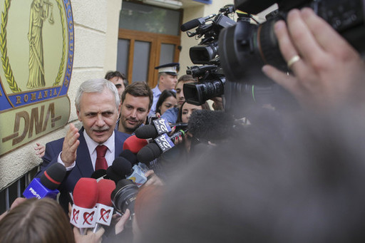 Carmen Dan, întrebată de ce a renunţat Liviu Dragnea la paza jandarmilor pe durata audierilor la DNA: Dispozitivul Jandarmeriei este flexibil. Nu ministrul suplimentează dispozitivul, ci conducătorul misiunii 