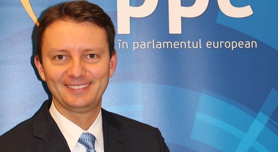 PNL: Bine ai venit, Siegfried Mureşan! Mureşan: Mă alătur PNL ca să câştigăm alegerile europarlamentare şi să scoatem PSD de la guvernare