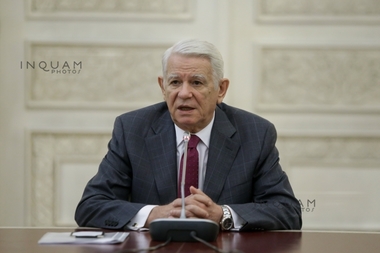 UPDATE - Meleşcanu, în Parlament: O decizie de mutare a ambasadei ar putea afecta candidatura României la Consiliul de Securitate ONU. Decidenţii politici vor hotărî. Dacă vor fi decizii diferite, putem ajunge la CCR. VIDEO