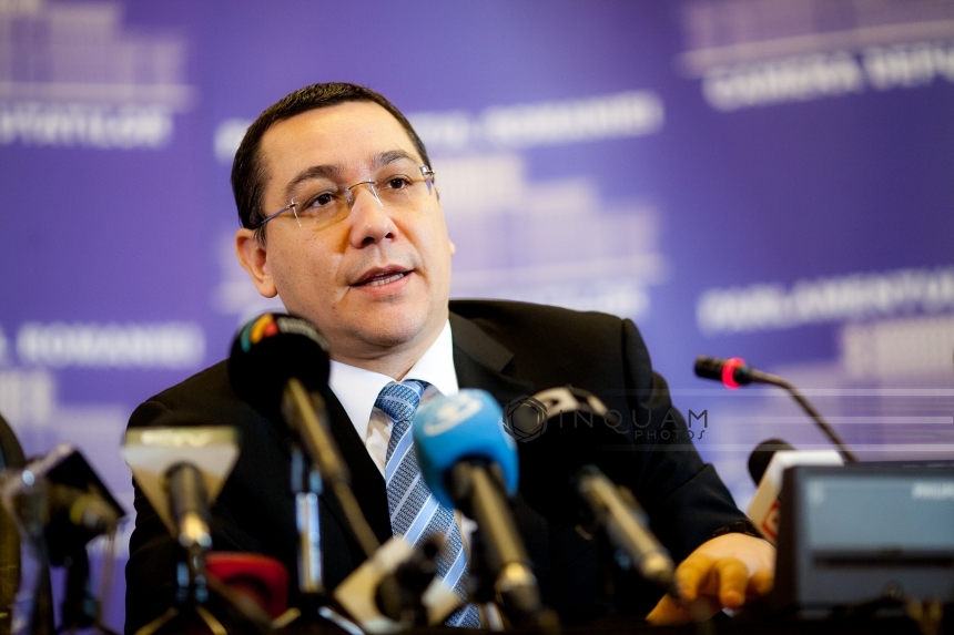 Ponta: Preşedintele Comisiei pentru Statut mi-a zis că nu putem să formăm grup parlamentar acum; probabil că în zilele următoare vom putea, mai vin cel puţin 3 de la PSD