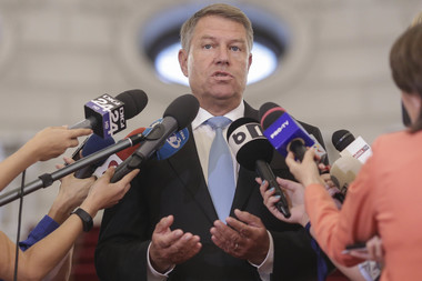 Iohannis: PSD încearcă să amputeze puterile preşedintelui pentru că preşedintele are altă părere. E evident că decizia CCR vine exact în linia PSD de amputare a puterilor preşedintelui. Au apărut multe întrebări, e nevoie de o dezbatere amplă