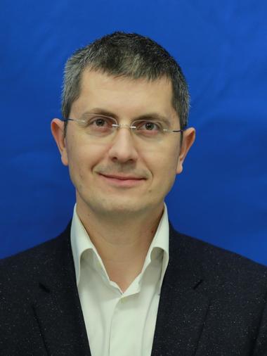 Barna: Salutăm intervenţia preşedintelui de astăzi. Prin această decizie a CCR se schimbă fundamental forma de guvernământ în România