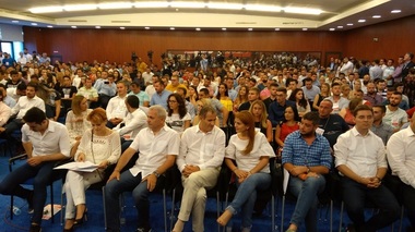 Dragnea, despre întâlnirea dintre judecătorul CCR Petre Lăzăroiu şi consilierul prezidenţial Simina Tănăsescu: În America, preşedintele era anchetat după un astfel de incident. CCR a început să-i deranjeze şi trebuie destabilizată pentru că nu mai execută comenzi