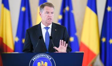 Preşedintele a trimis la reexaminare Parlamentului legea privind Registrul Naţional de Publicitate Mobiliară şi pentru abrogarea Ordonanţei Guvernului nr. 89/2000