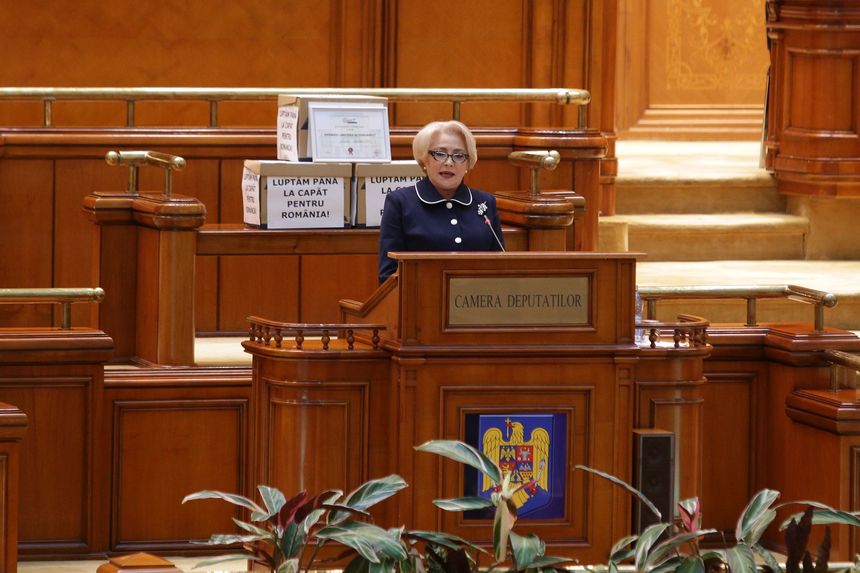 Dăncilă, către opoziţie: Eu am certitudinea că noi schimbăm România în bine în fiecare zi