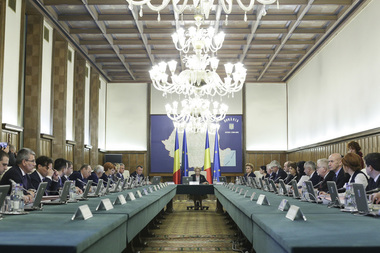 Dăncilă, despre remanierea guvernamentală: Nu am făcut încă o evaluare. Evaluarea nu o facem asupra persoanei, ci asupra îndeplinirii programului de guvernare