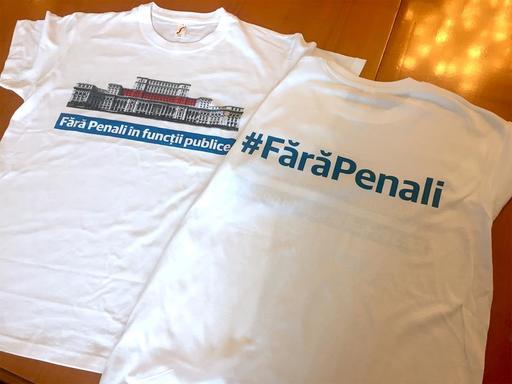 Deputat USR care strângea semnături pentru iniţiativa ”Fără penali”, agresat de un poliţist local, în sediul Primăriei Rădăuţi VIDEO