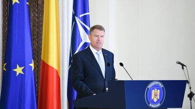 Iohannis, către ambasadori: De la reuniunea anterioară, relaţile internaţionale nu s-au ameliorat. Se menţin riscurile, ameninţările şi provocările pe care le cunoaşteţi, la care s-au adăugat noi evoluţii, unele îngrijorătoare