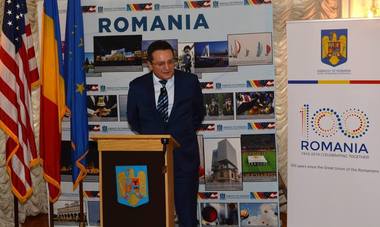 Maior: Există o campanie recurentă de ştiri false împotriva mea. Ca să se liniştească, nu am nicio intenţie politică, nu fac acţiuni subterane, supraterane. Va veni o vreme, şi nu cred că o să le facă plăcere unora, când voi putea reacţiona