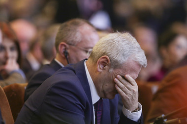 Dragnea, după ce Firea a spus că o parte din "statul paralel" e în PSD: Sunt afirmaţii foarte grave. Cred că ar trebui să facă deja plângeri, să aducă dovezi