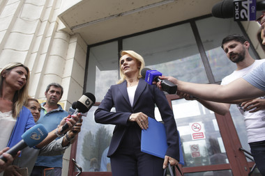 Firea, despre lipsa avizului CSAT pentru rectificarea bugetară: Probabil că au fost motive suficiente; nu mi se pare normal ca un preşedinte de ţară să fie foarte îngrijorat de bugetul domniei sale de protocol