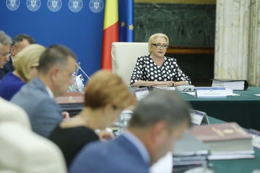 Viorica Dăncilă anunţă vizita pe care o va face joi în Spania şi nu spune nimic de invitaţia preşedintelui Iohannis