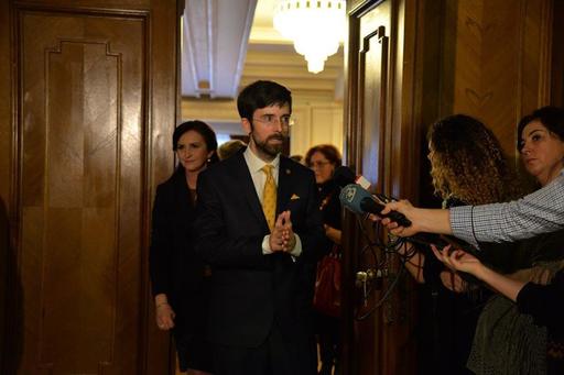 Un deputat USR demisionează din partid: Susţin referendumul pentru familie. Cei care îndrăznesc să-şi afirme valorile creştine sunt linşaţi pe grupul de comunicare al USR. Reacţia lui Dan Barna