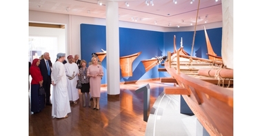 Premierul Dăncilă a vizitat Muzeul Naţional al Sultanatului Oman, Marea Moschee a Sultanului Qaboos şi Opera Regală din Muscat. FOTO, VIDEO