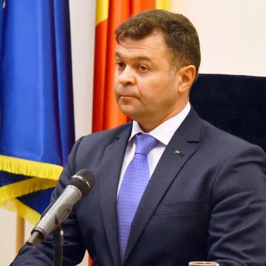 Rectorul Universităţii de Vest din Timişoara: Amânarea cu un an a aplicării testelor grilă la Bacalaureat, o dovadă a haosului din guvernare