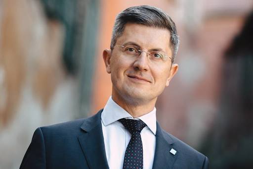 USR îi solicită preşedintelui Iohannis să participe la toate şedintele de guvern din luna decembrie pentru a preveni adoptarea Ordonanţei privind amnistia şi graţierea

