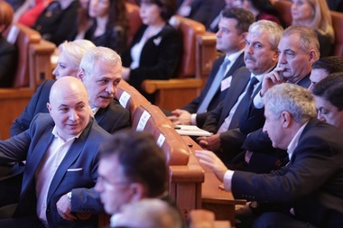 Dragnea, în CN al PSD: Vă rog să depuneţi acea plângere pentru înaltă trădare împotriva lui Klaus Iohannis. VIDEO