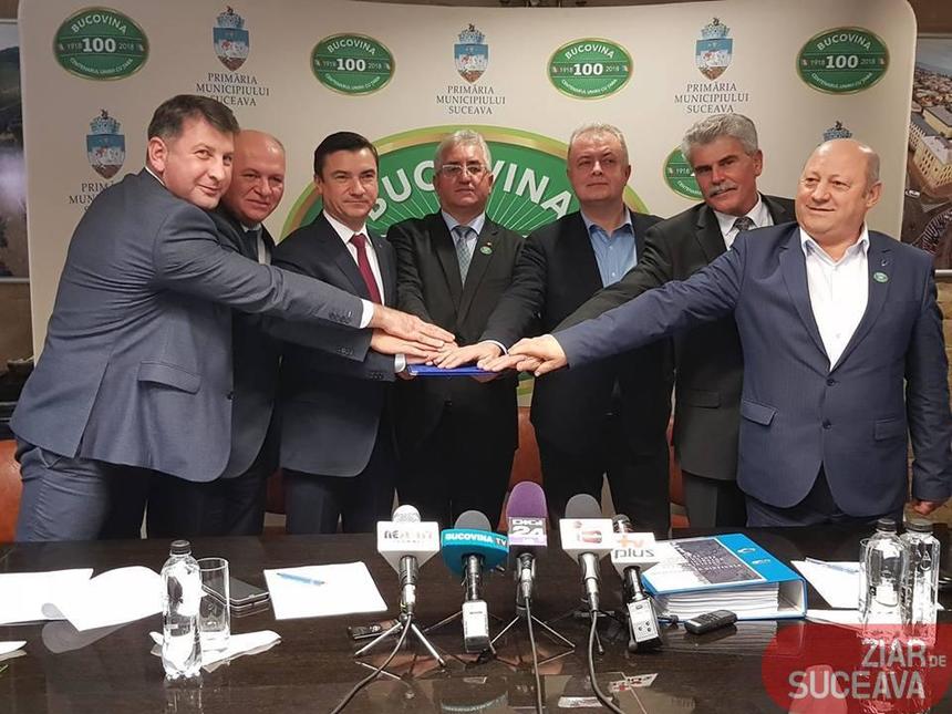 Primarii a şapte localităţi din Regiunea de nord-est, printre care cei din Iaşi, Suceava, Botoşani şi Piatra Neamţ, au semnat acordul pentru înfiinţarea Asociaţiei "Moldova se dezvoltă"