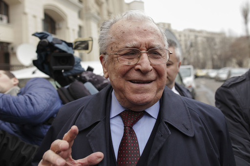 UPDATE: Ion Iliescu, citat de Le Figaro: PSD trăieşte cea mai gravă criză a sa / Fostul preşedinte neagă declaraţia / Jurnalistul care l-a intervievat spune că are înregistrarea