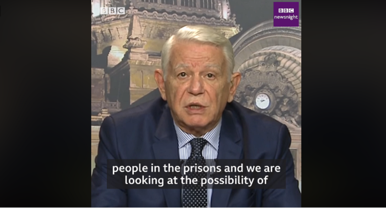 Meleşcanu, chestionat de o jurnalistă BBC despre amnistie şi despre intenţia de a lăsa în libertate politicienii corupţi: Căutăm să găsim soluţii pentru aglomeraţia din închisori - VIDEO