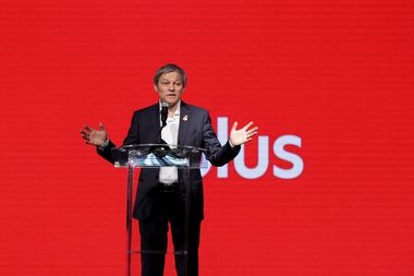 Cioloş: Proiectul pe care vi-l propun nu este doar un partid. Proiectul meu e România şi ştiu ce avem de făcut