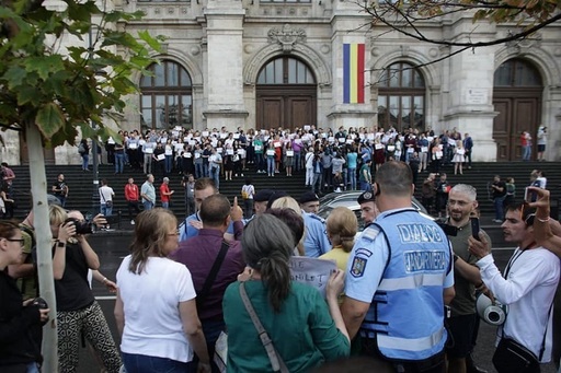 Dragnea: Şi eu îi sprijin pe magistraţi şi îi sprijin cu toate puterile mele. Nu am făcut absolut nimic, nici eu, nici PSD, împotriva magistraţilor