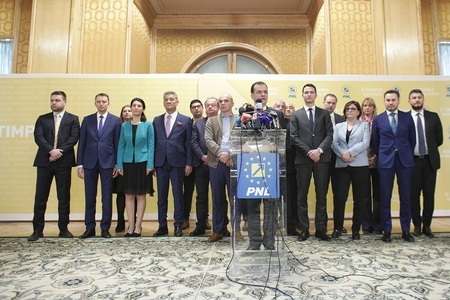 Orban: Avem cea mai puternică listă pentru PE. Rareş Bogdan - campion al luptei împotriva minciunii, Mircea Hava - campionul absorbţiei de fonduri UE, Blaga se va bate pentru integrarea în Schengen, Falcă - un primar de succes - FOTO