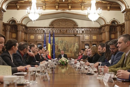 Preşedintele Iohannis are consultări cu reprezentanţii societăţii civile pe tema referendumului pe justiţie - FOTO
